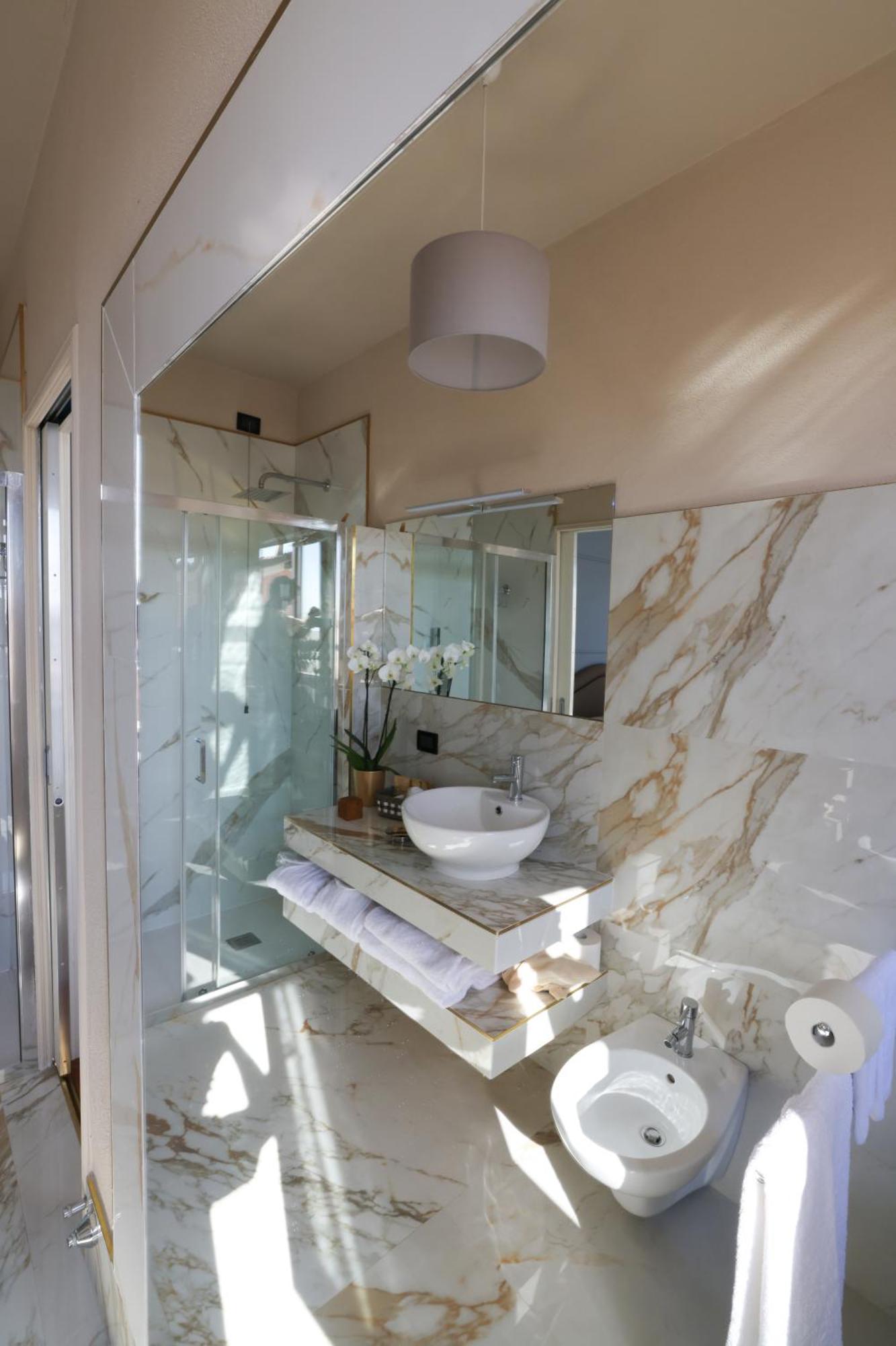 Hotel Florence Manerba del Garda Szoba fotó